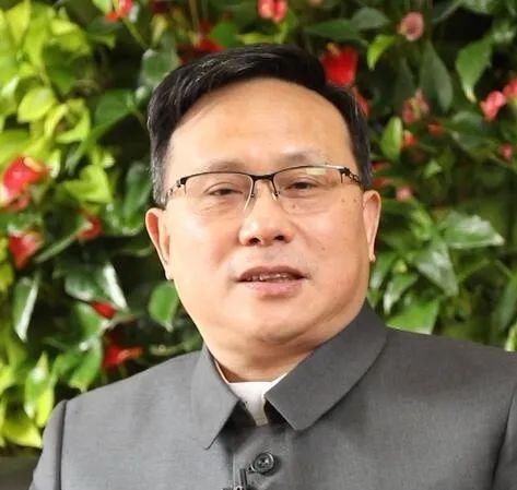  「线上和线下」针对云上办秀，她们那样说