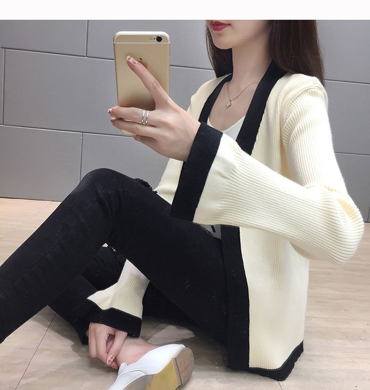 特洋气的一种“毛衣”，配小脚裤美翻了，那叫一个干练利落