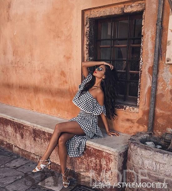 复古又优雅，衣服配上格子元素永远穿不腻