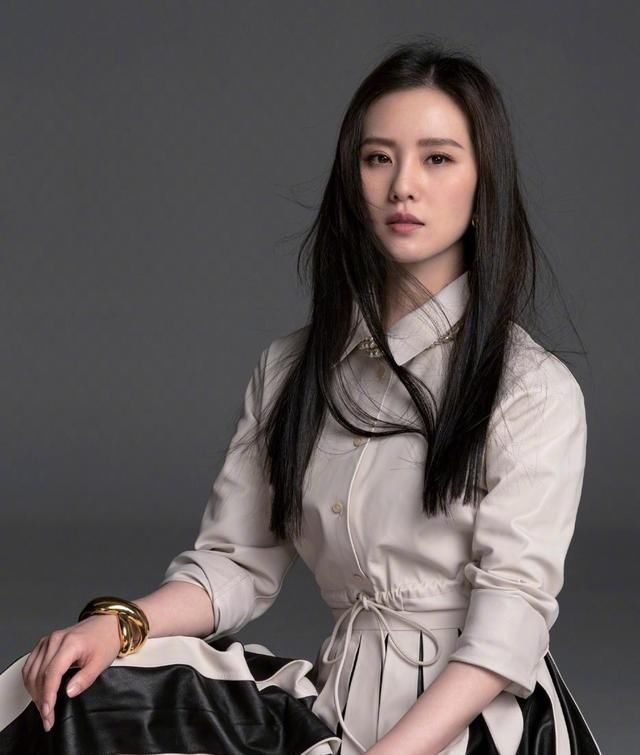  『脸上』脸上有这4个特征的女生不要留“刘海”,否则太难看,信我的准没错