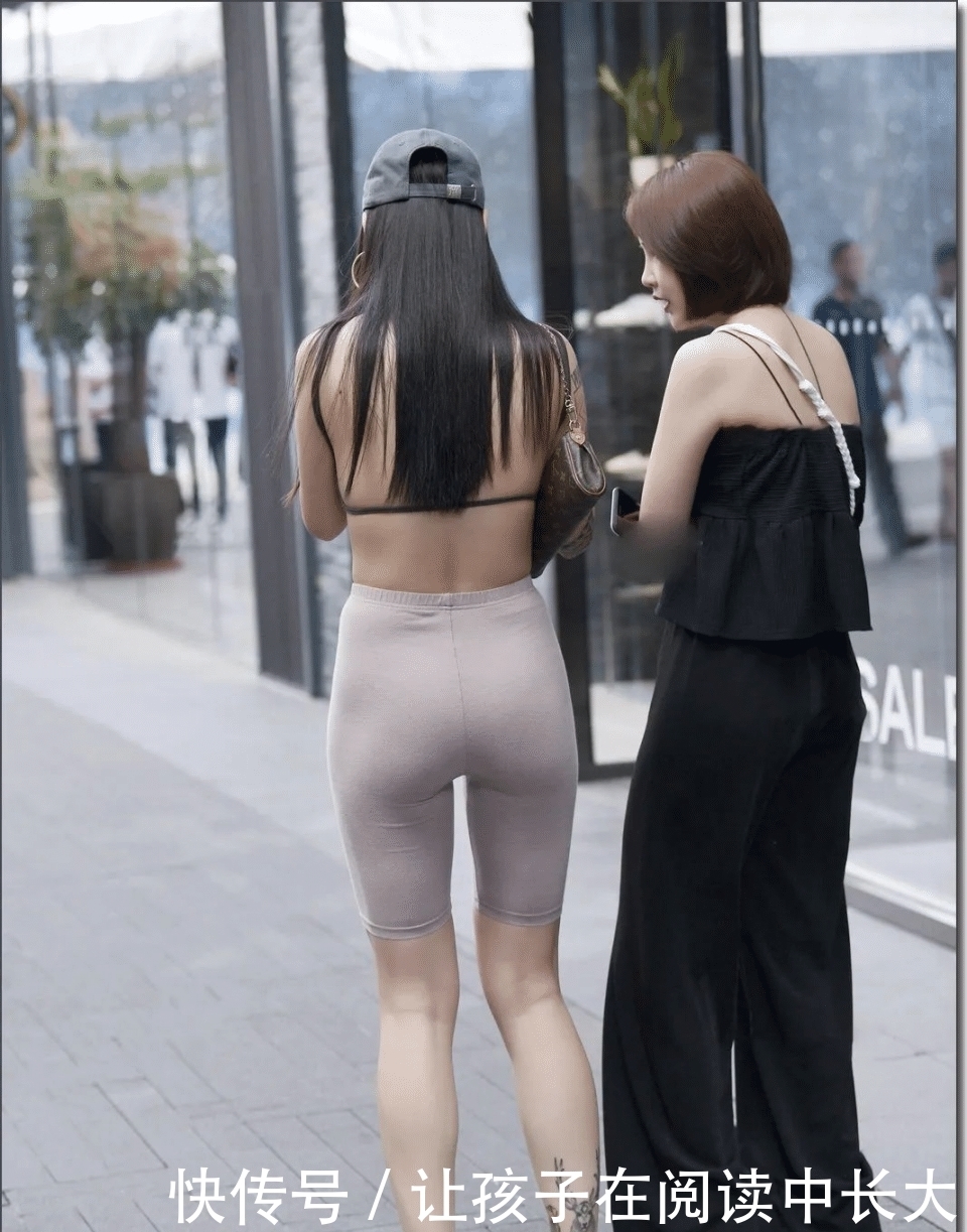 『个性』时髦穿着的表姐,非常有个性,但是那“纹身”真的好看?
