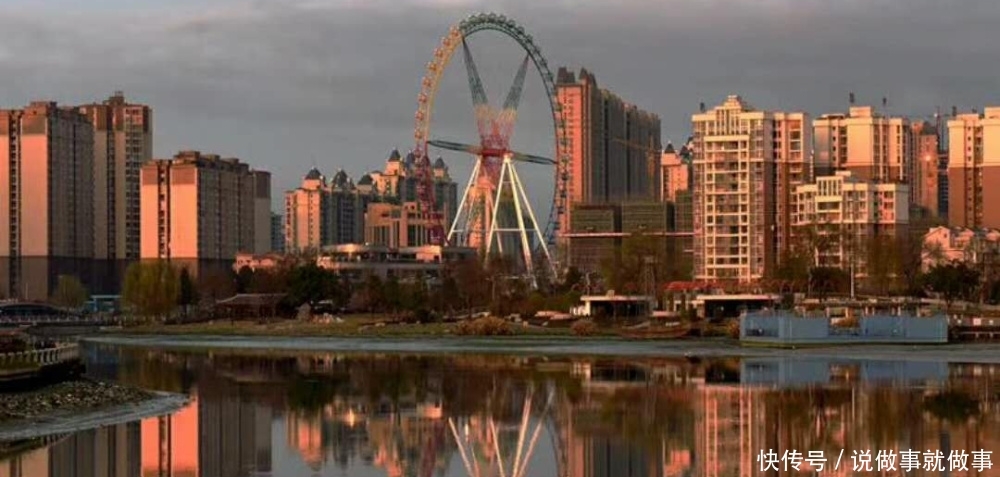  「拥有」这个川西小县城，却拥有两个本科大学，还有一个镇和县