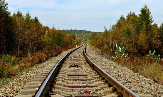 这里常住人口只有三户，但是却有三个火车站，还是中国最冷的村子