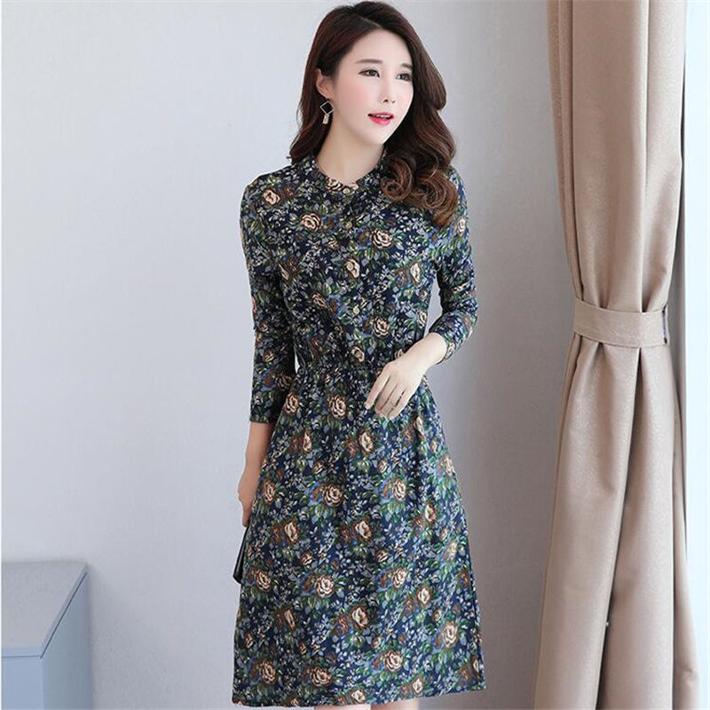 一入秋，51岁婆婆买这3条，新款裙子，巨洋气!难怪真丝都扔了