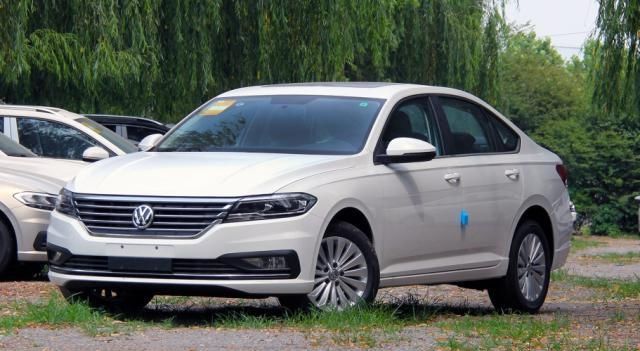 「推荐车型」8-12万块钱买啥轿车,推荐5款省油又省心的国民轿车