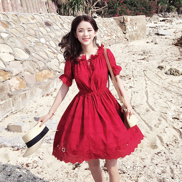 简直美得不像话，8月新出炉的的包臀裙，尽显迷人身材