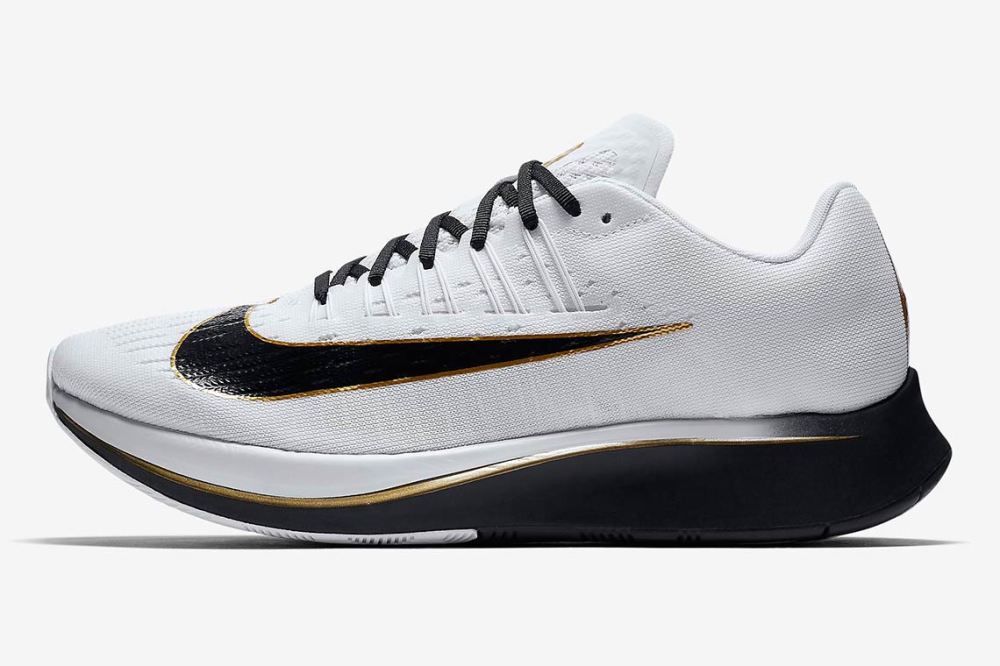 Nike Zoom Fly 全新黑白鸳鸯配色登场