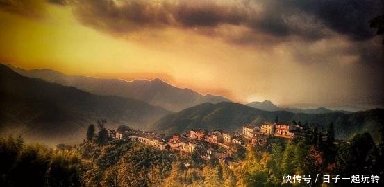 安徽的这座古村落，堪称中国版“天空之城”，美得一塌糊涂