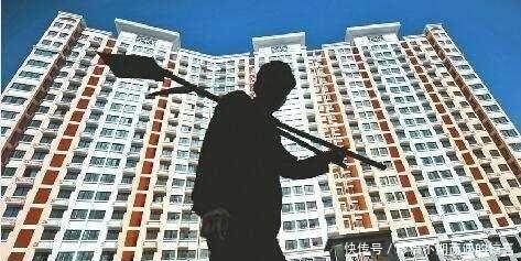 回农村盖房还是进城买房，听听专家的分析，你就明白了