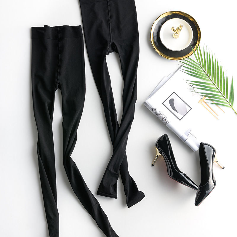 秋天穿裙子怕冷?针织包臀裙+裤袜，时髦保暖，女人味满屏