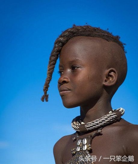 直击 非洲人喜欢的发型，有的可以管四五个月