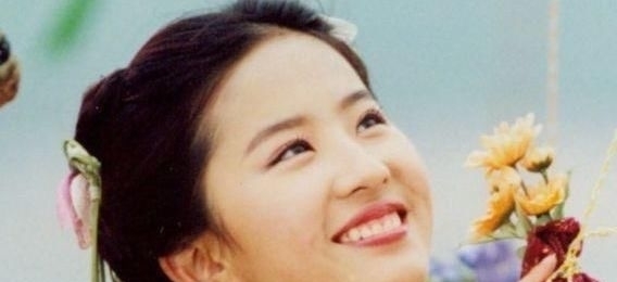  『仙剑奇侠传』公认最美的6位女娲后人，赵丽颖第3，唐嫣第2，第一童年女神