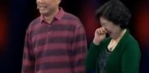  [古董]夫妻带“米缸”来鉴宝,称30年没过上好日子,专家估价后妻子哭了