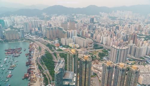  [重庆]中国最潮流的五座城市：年轻男女爱打扮，越来越注意自己的形象