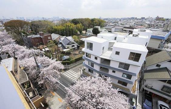  [人就应该]世界最“土豪”国家，穷人住得起别墅有钱人只能住公
