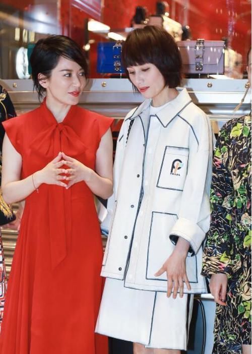  『气质』袁泉42岁生日年龄只是岁月勋章，优雅与气质才是女人一生必修课