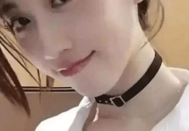  『上绑』女生脖子上绑“黑带子”是干啥用的? 哈哈哈哈这什么神操作?