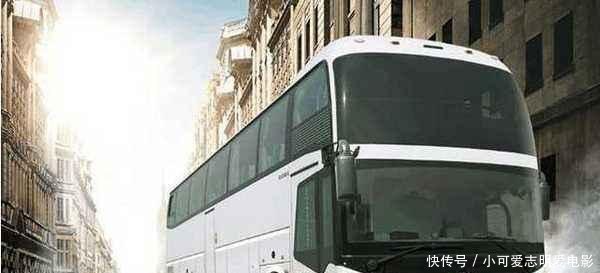 受国人喜爱的卧铺大巴车已被全面取消，取消的原因让人后怕！