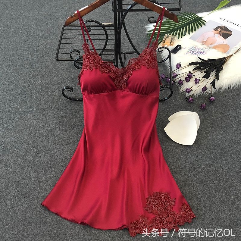 现在流行女人的“调性衣”你见过吗?网友:一饱眼福