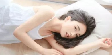 淡妆:化妆教程: 十分钟淡妆化妆教程, 让你美美地去上班