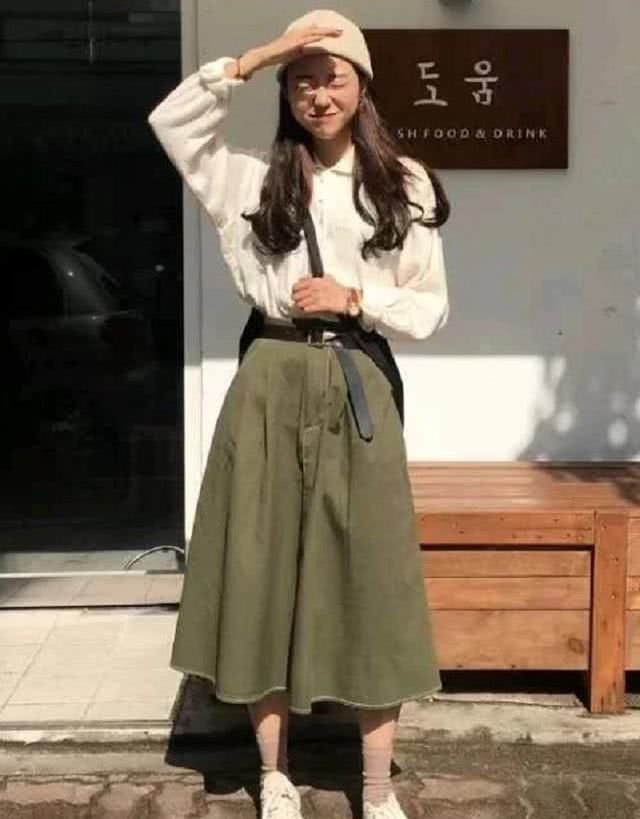  港风|“美到没朋友”的港风衬衫穿搭火了，日常出街这样穿，也太靓了吧