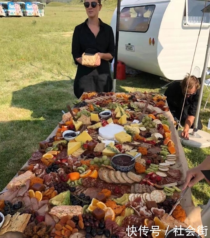 卢靖姗婚礼照片