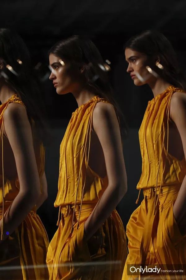 这才是高级职场装的正确打开方式啊!