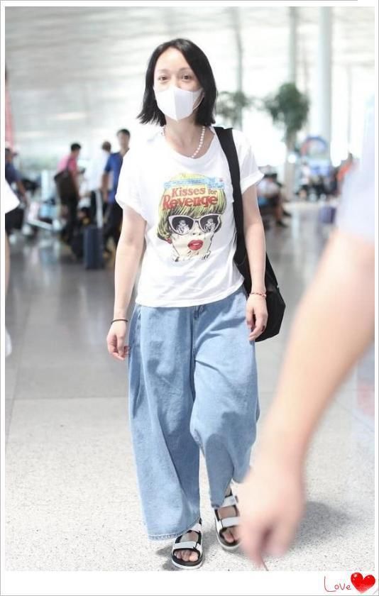当82斤周迅和104斤娜扎同穿一件T恤，网友：看完瞬间放弃减肥了！