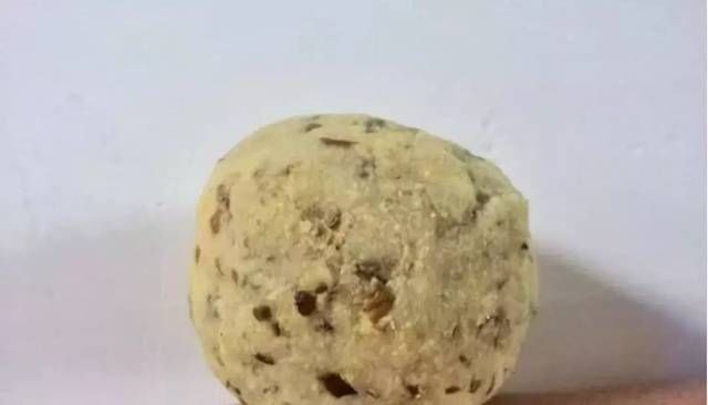  [江河]钓草，鲤鱼的秘制药酒蚕蛹饵，江河湖库亦有神效！