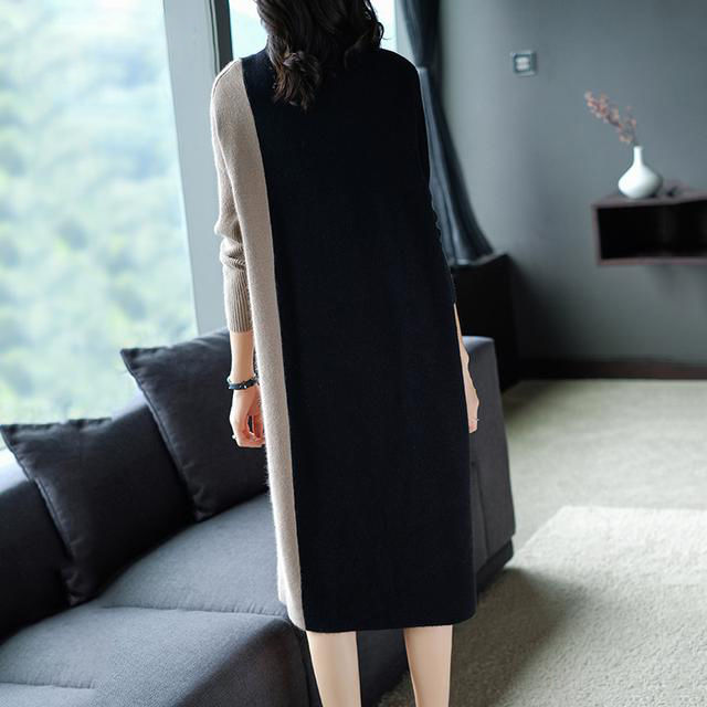 我承认:这款秋裙是贵了点，但令人一见难忘，特别是60后穿