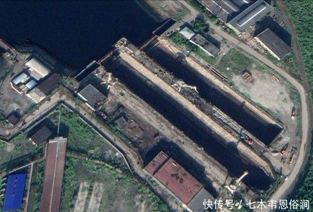 「35海军修船厂干船坞」俄罗斯航母又修不成啦?干船坞扩建工程公司欠贷被追债,工程停滞