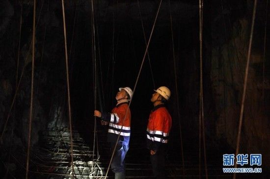  地下：地下600米的坚守