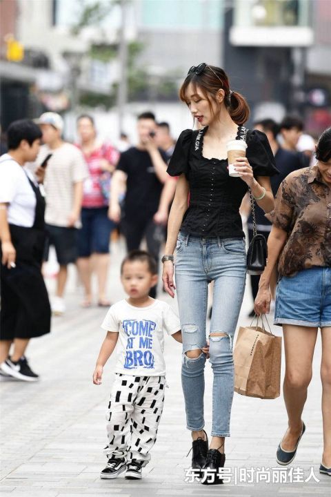  比例|高跟鞋搭配长裤，更显身材比例和优雅气质，也是非常流行的