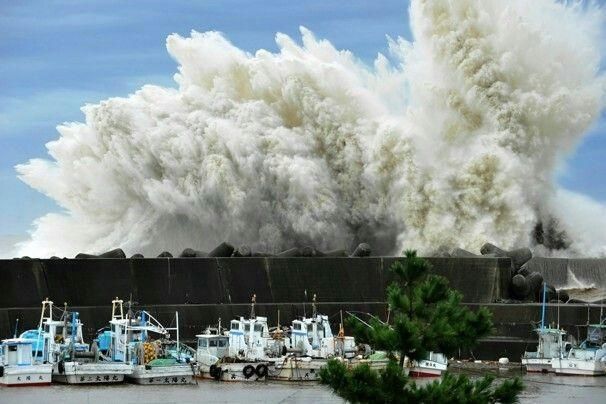 史无前例暴雨袭击日本，已超百人丧命，中国朋友圈却仍有人说假的