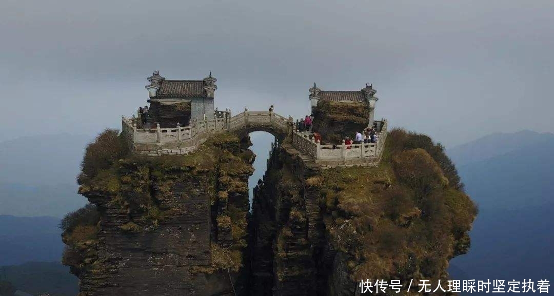 最不可思议的建筑！贵州隐匿一天空之城，屹立悬崖500年不倒