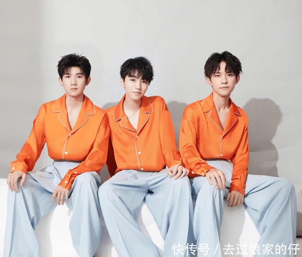 王俊凯演唱会送的东西