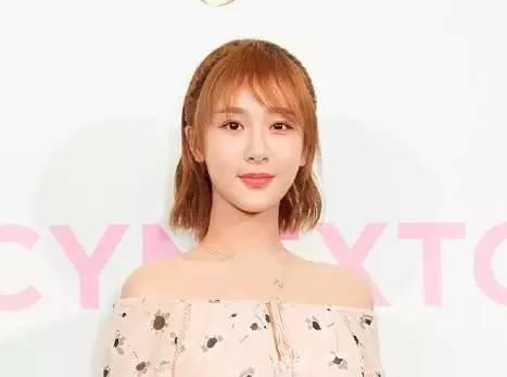 为什么周冬雨、郑爽、娜扎都要剪短发?这些照片给出了答案...