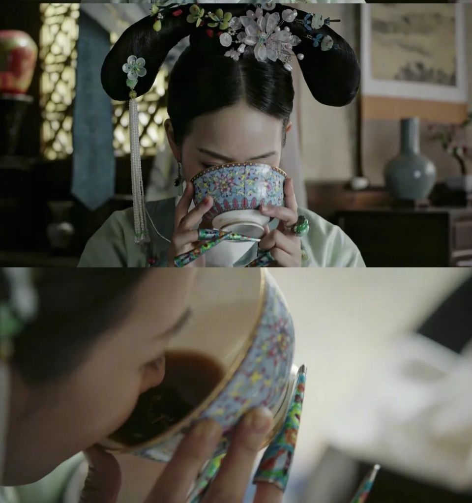 脸小到能埋碗里!海兰终于逆袭，张钧宁美妆教程已上线!