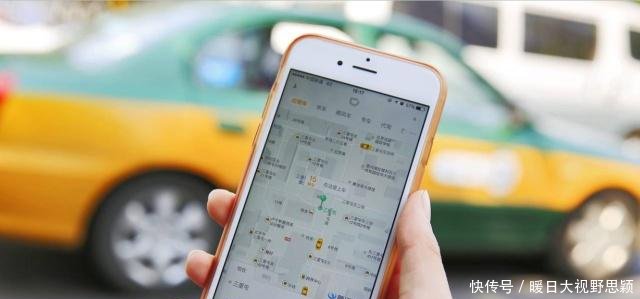 跑2公里接单，乘客居然不接电话，滴滴司机怒了，空车绕了60公里