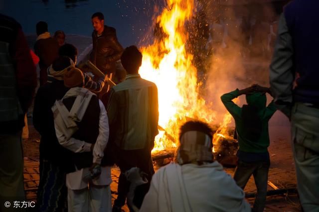 "造谣一时爽，全家火葬场"一语成真现在想起来还是会笑