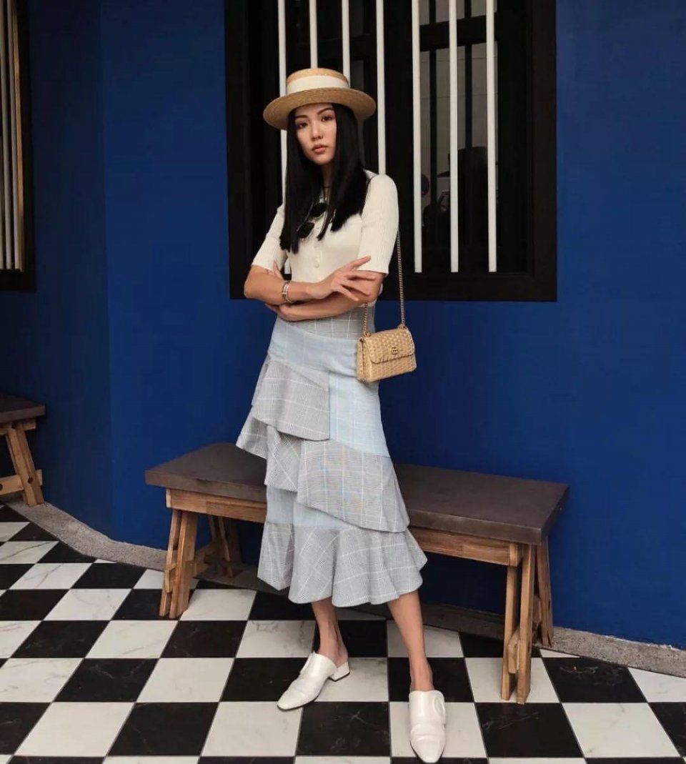 150+cm的周冬雨竟不输173cm的林志玲?