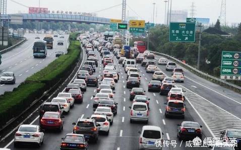 你想知道吗？一个人连续开车500公里以上是一种怎样的体验？