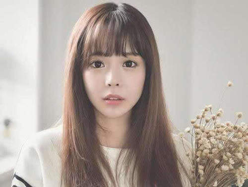 塌鼻子适合什么发型？出3招，脸蛋美出光