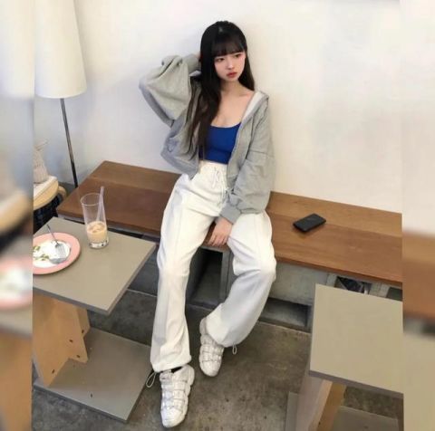  「风格」为粗腿量身定制的裤子