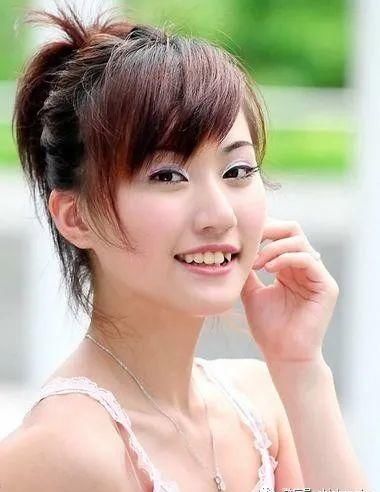 『发尾比较』13款好清洗的简易扎发发型!