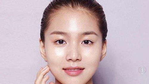 吹风机去黑头，几天下来，鼻子鸡蛋般光滑