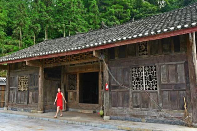 我国最“土豪”的贫穷户，一栋房屋就值8个亿，这也能当穷人？