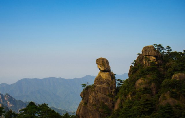 江西这座高铁枢纽城市，它的高铁数量超过南昌，它将是匹黑马