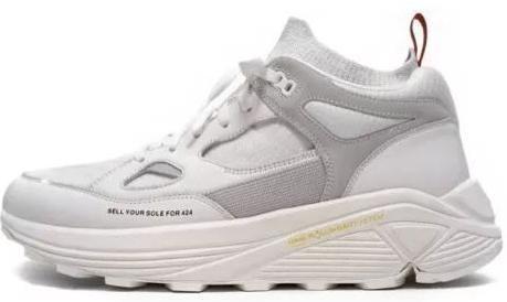 窦靖童周迅忘年交同框，同款搪瓷杯要不要来一只？