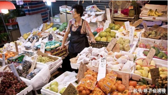 香港湾仔区的菜市场，对比广州菜市场得出一结论，我们不愿相信